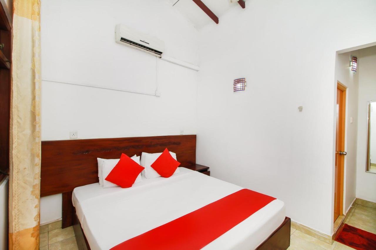 Airport Green View Resort Andiambalama Extérieur photo